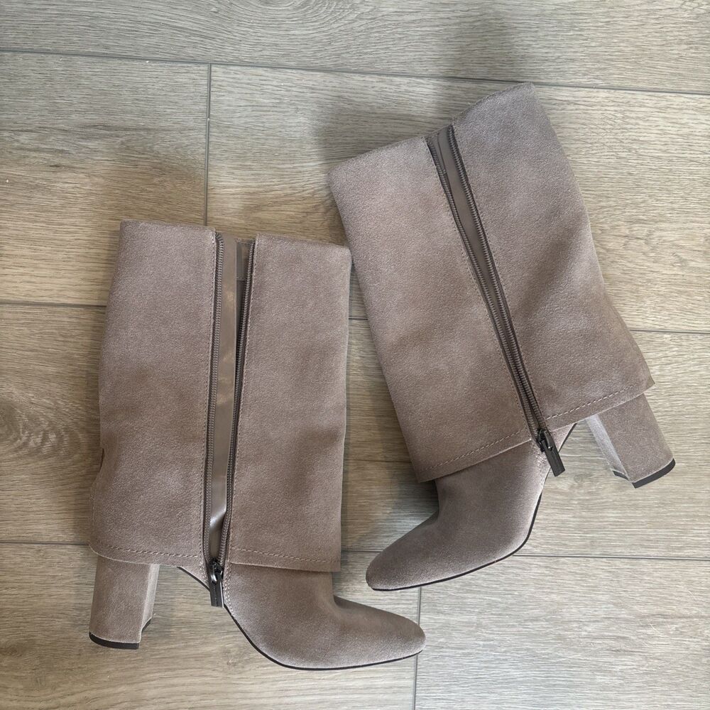 VINCE CAMUTO Ceelah Dune Oil Suede Heeled Boots Retro Festival Posh SoHo Sz6.5